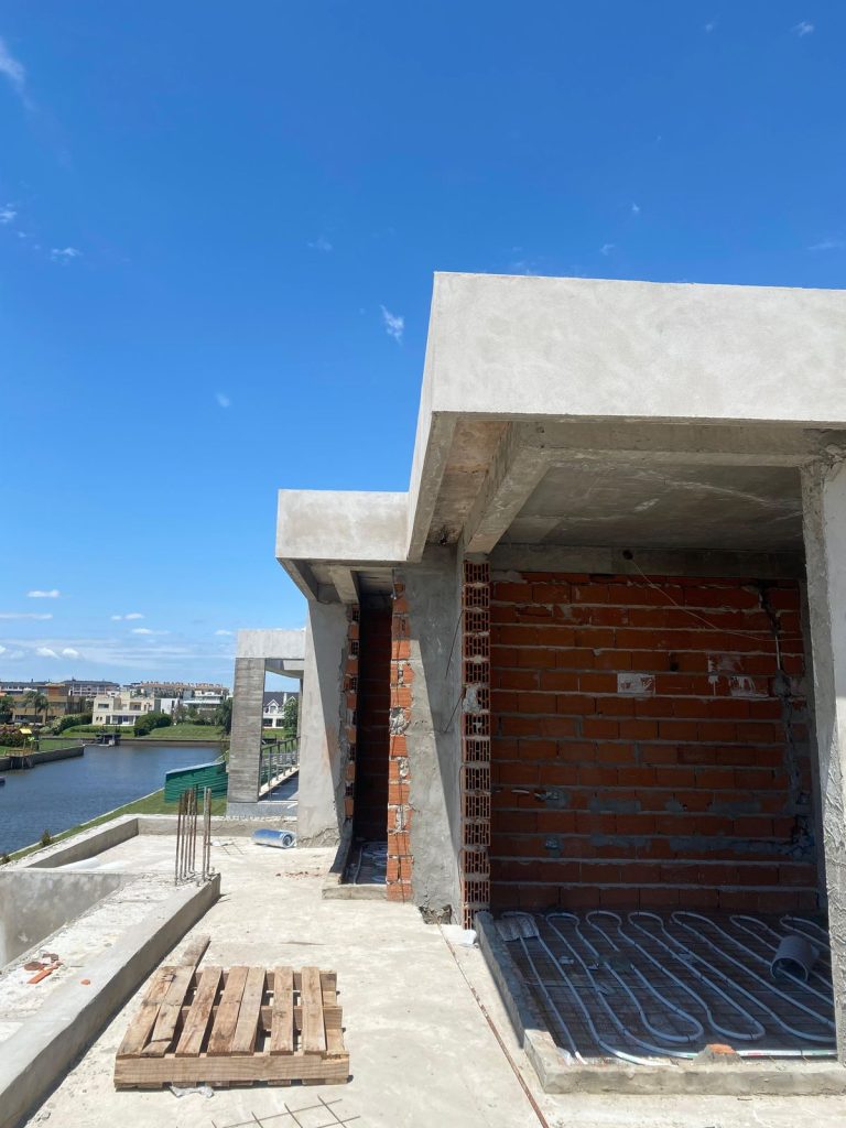 WhatsApp Image 2024-11-11 at 14.57.10 (1)-min