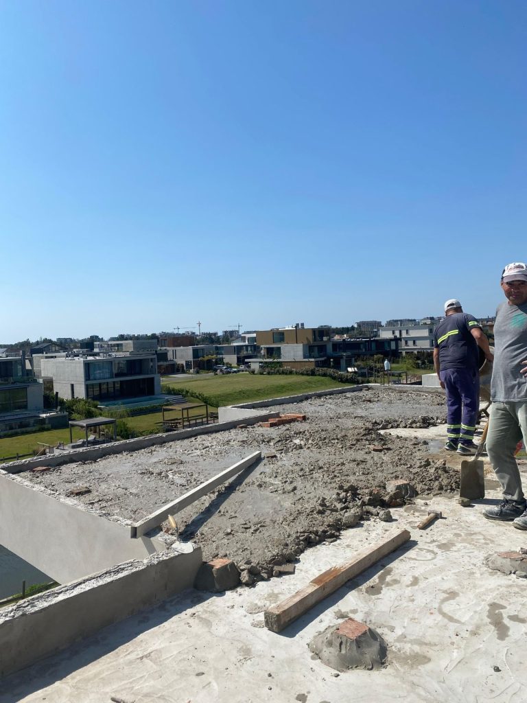 WhatsApp Image 2024-11-11 at 14.57.10 (2)-min