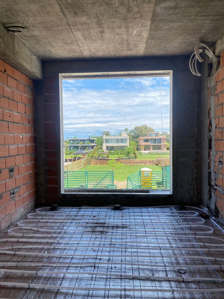 WhatsApp Image 2024-11-11 at 14.57.11 (1)-min